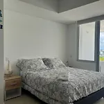 Hospedaje junto al Aeropuerto y la Playa